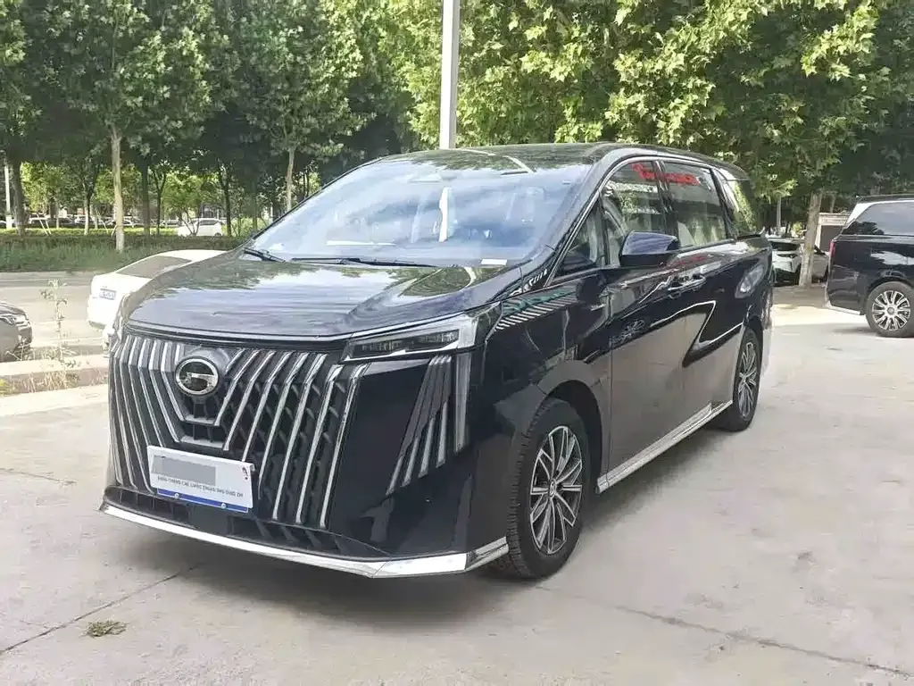 GAC Motor Trumpchi M8 — фото 1