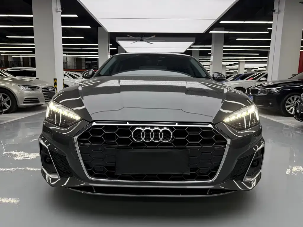 Audi A5 (Import) — фото 3