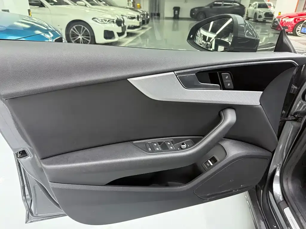 Audi A5 (Import) — фото 4