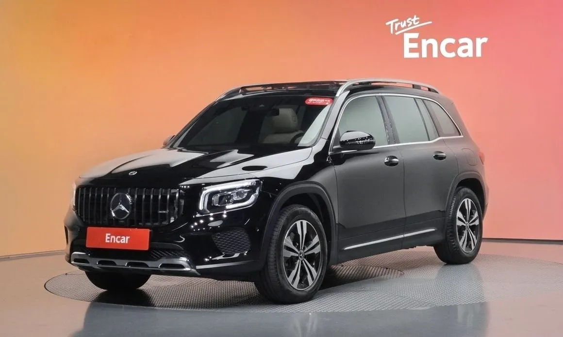 Mercedes-Benz GLB-Class — фото 1
