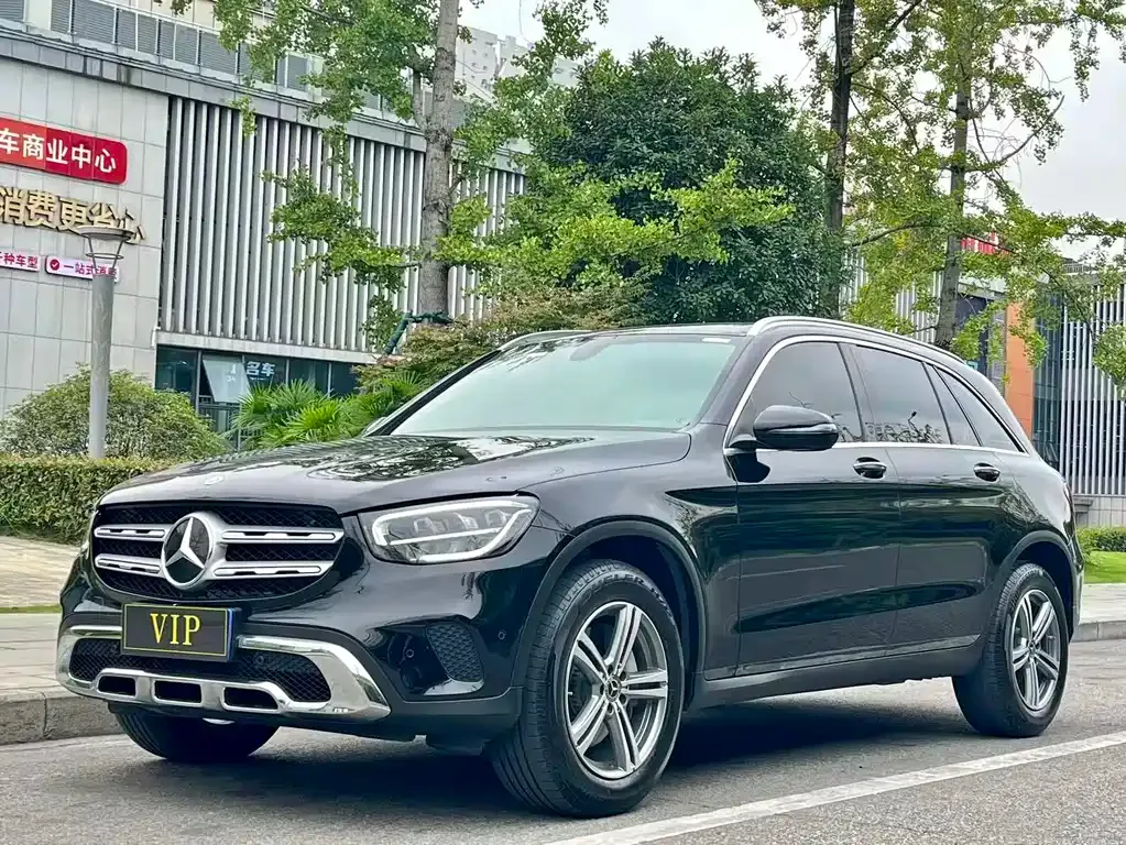 Mercedes-Benz GLC — фото 1