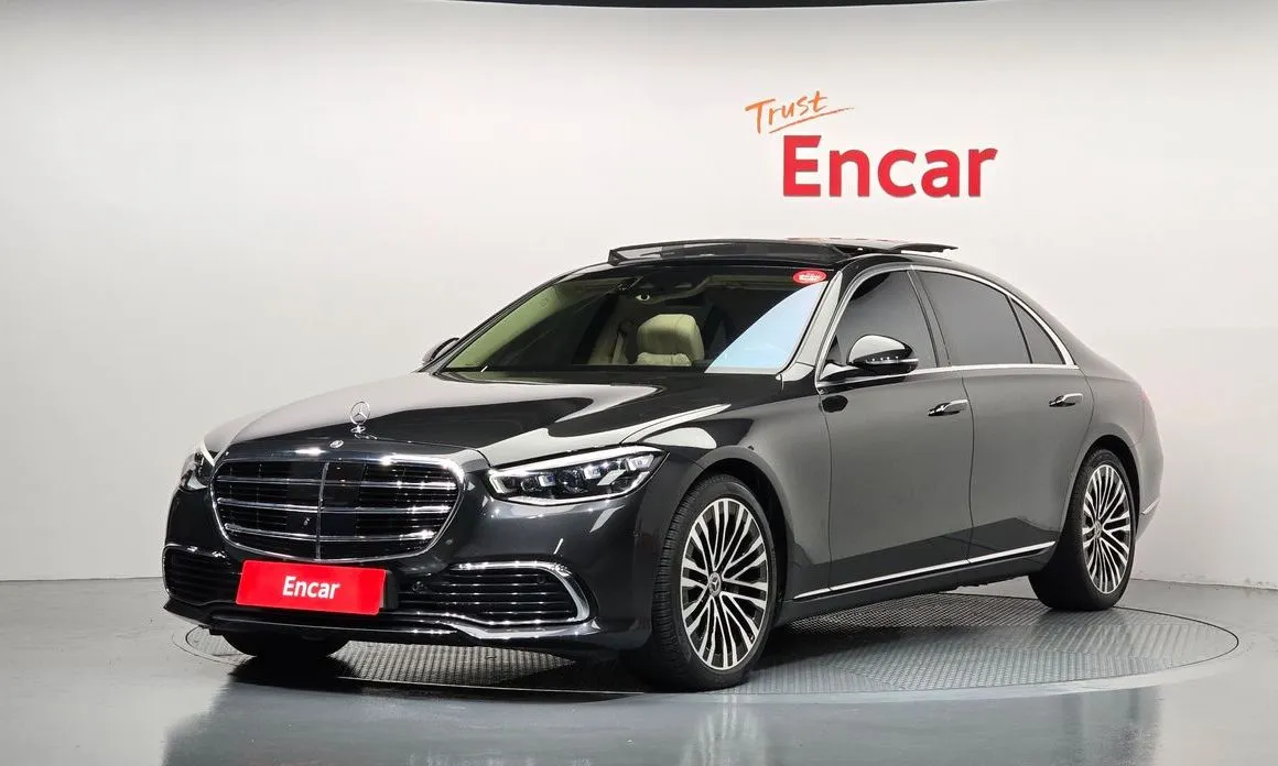 Mercedes-Benz S-Class — фото 1