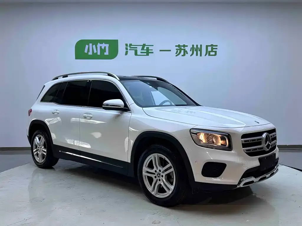 Mercedes-Benz GLB — фото 2