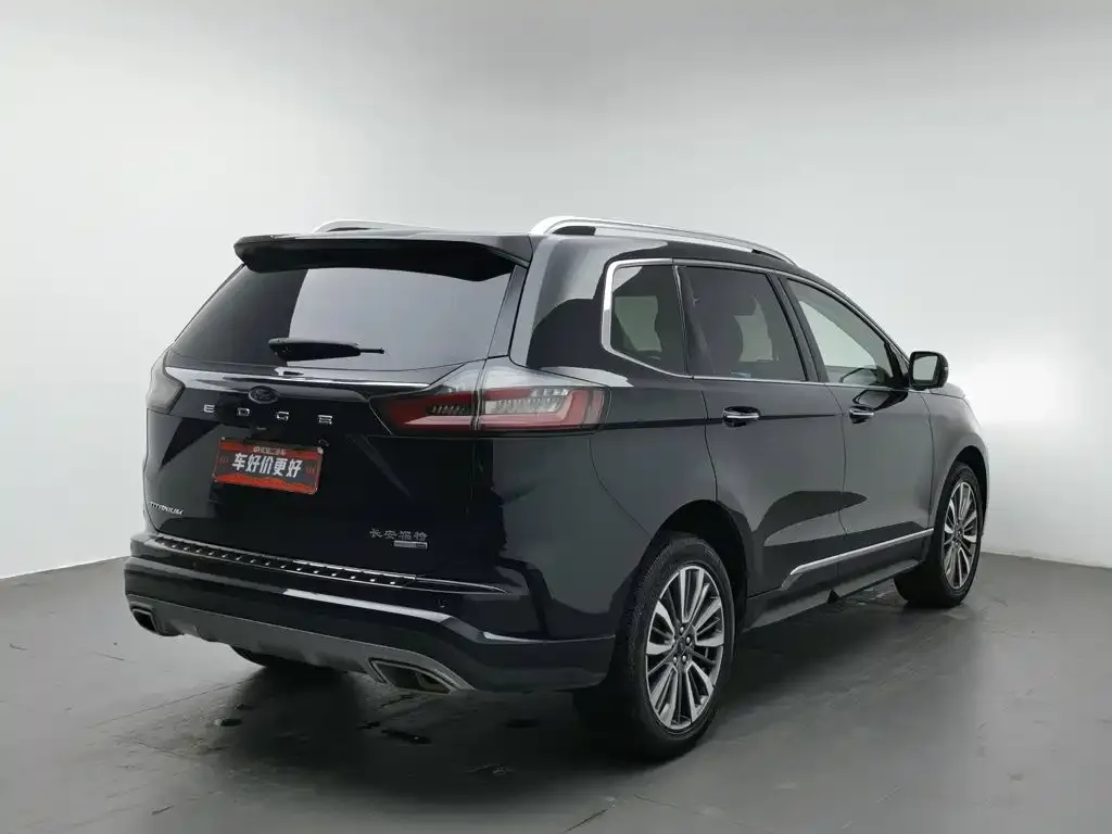Ford Edge — фото 4