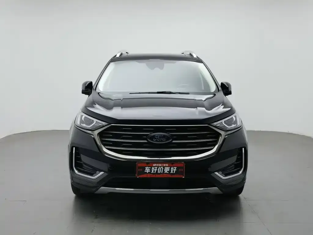 Ford Edge — фото 3