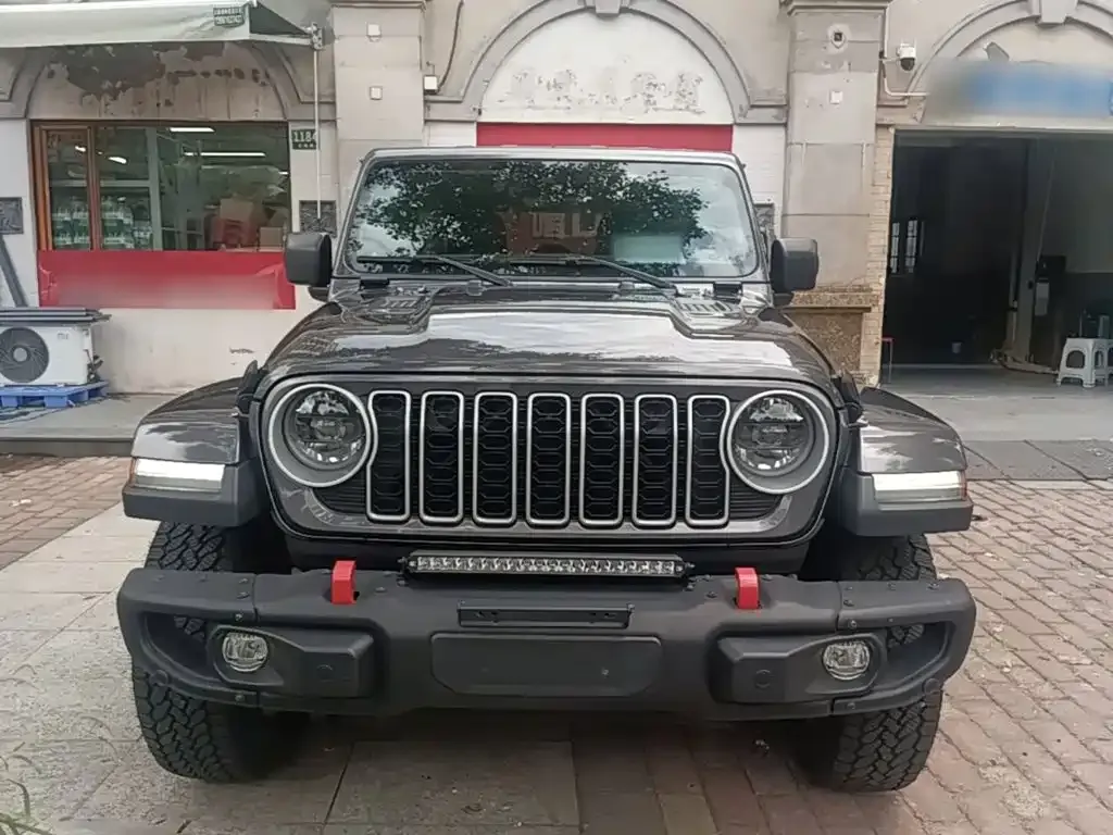 Jeep Wrangler — фото 2