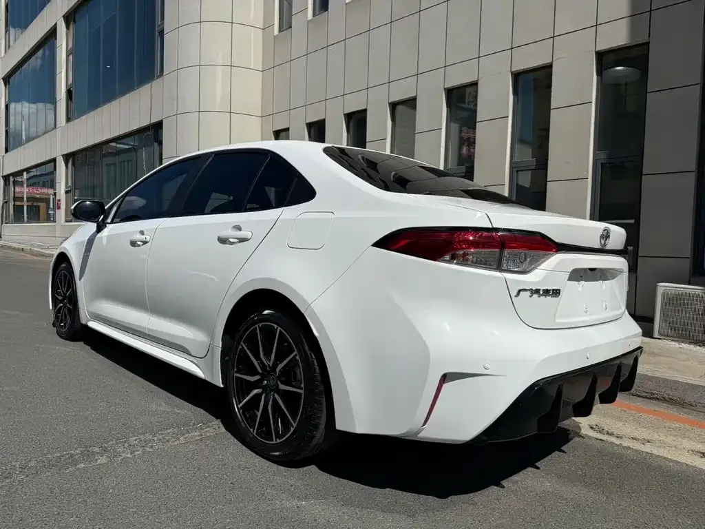 Toyota Levin — фото 10