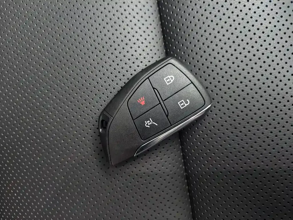 Buick Envision Plus — фото 4