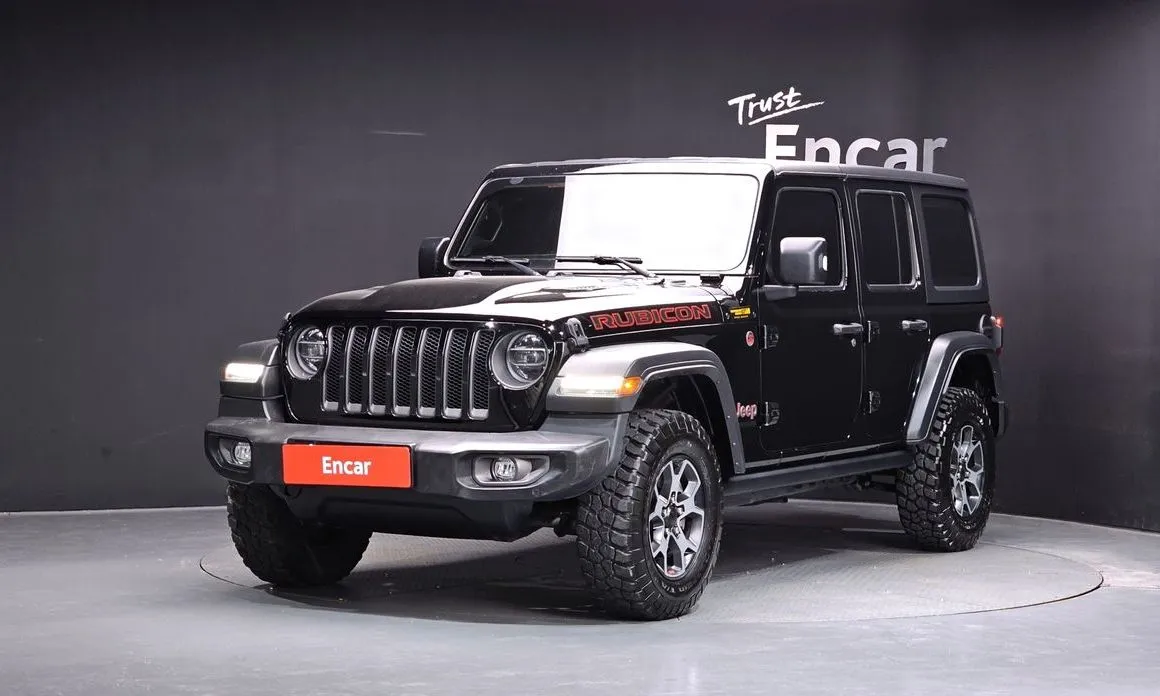 Jeep Wrangler — фото 1