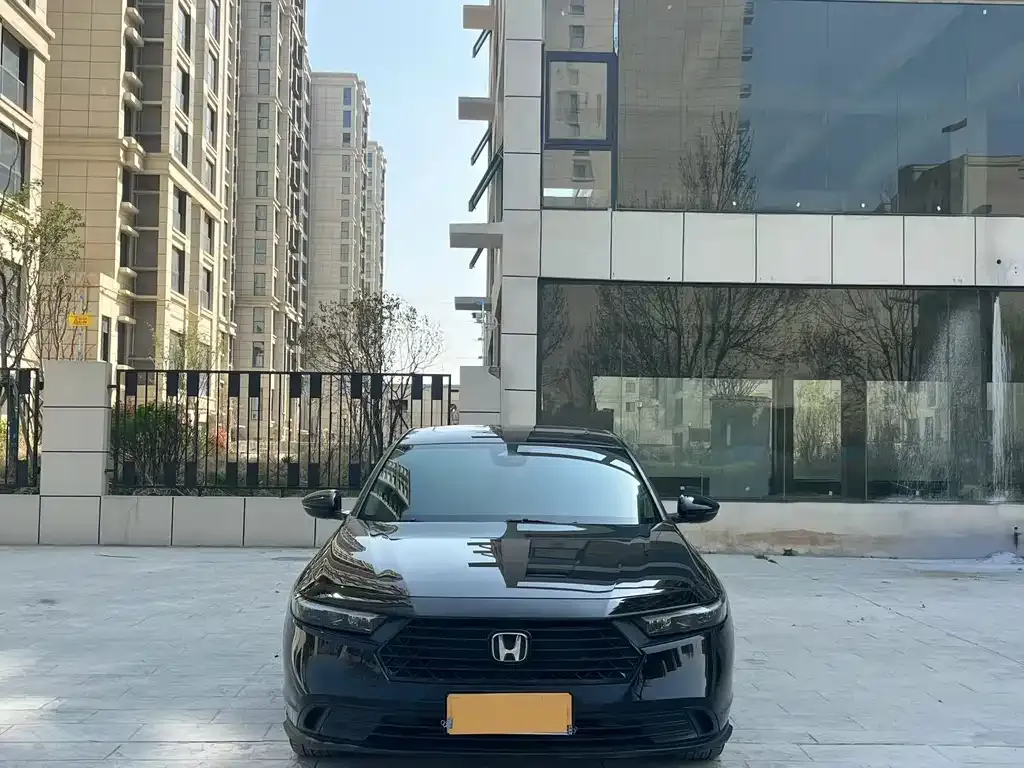 Honda Accord — фото 6
