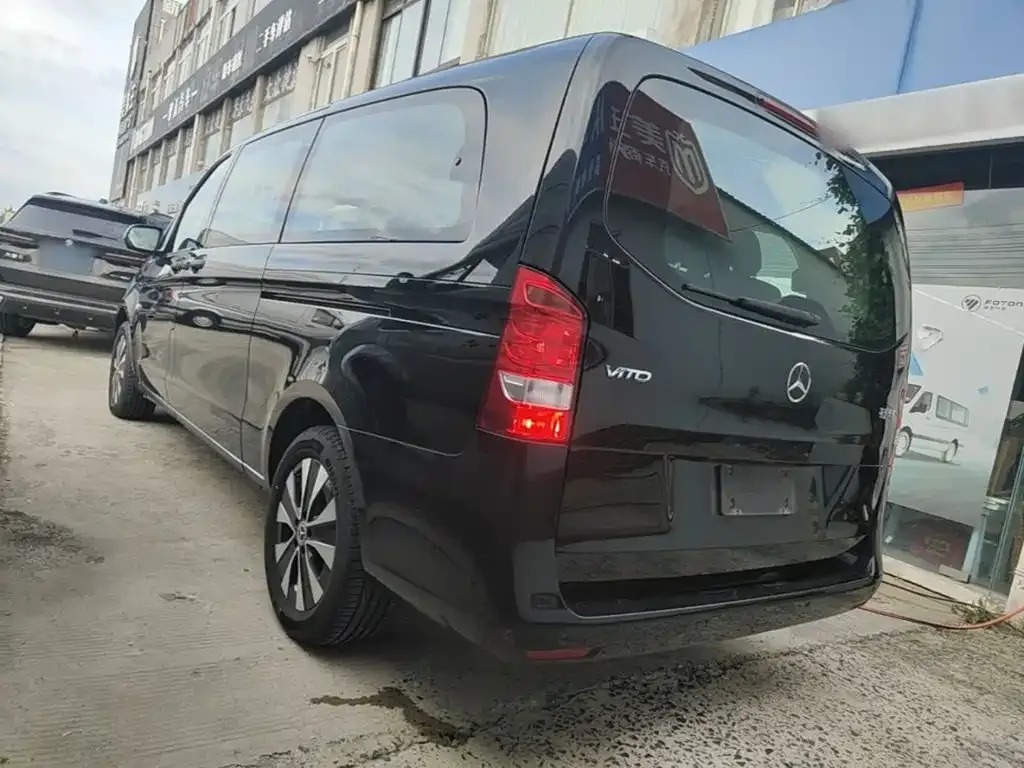 Mercedes-Benz Vito — фото 10