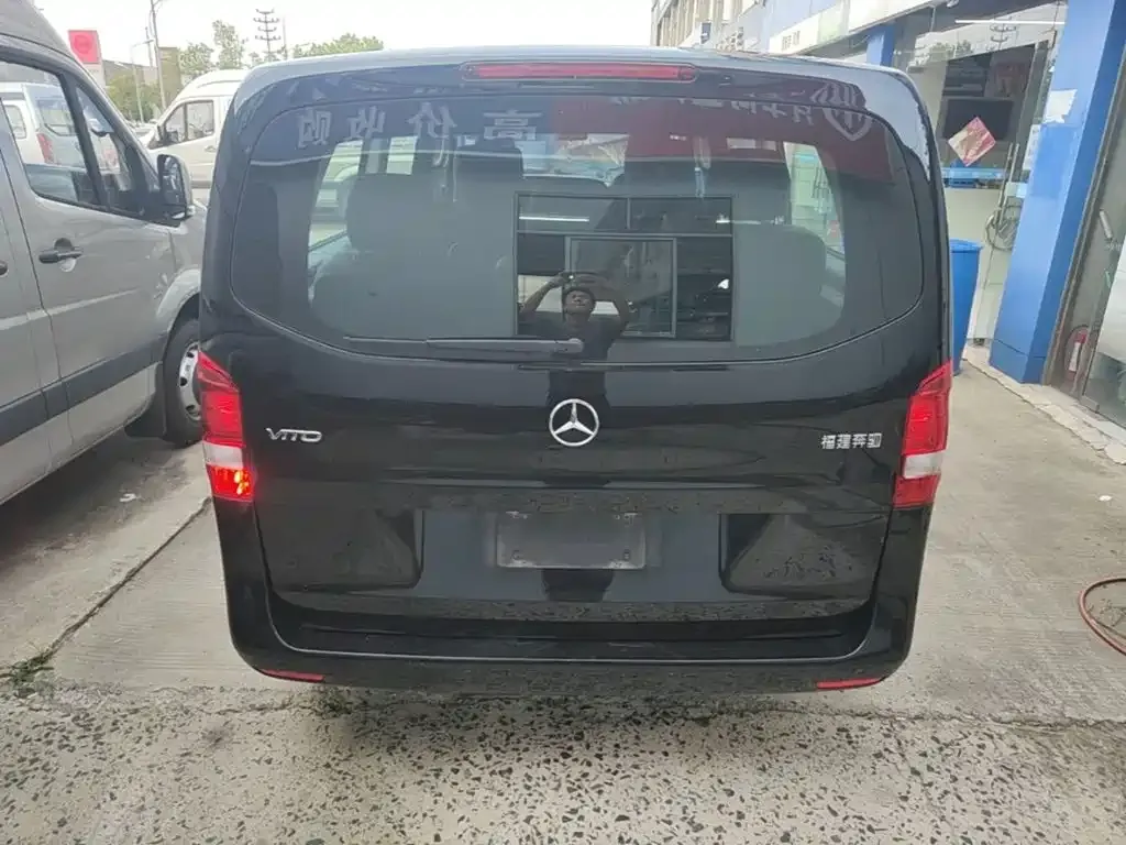 Mercedes-Benz Vito — фото 6