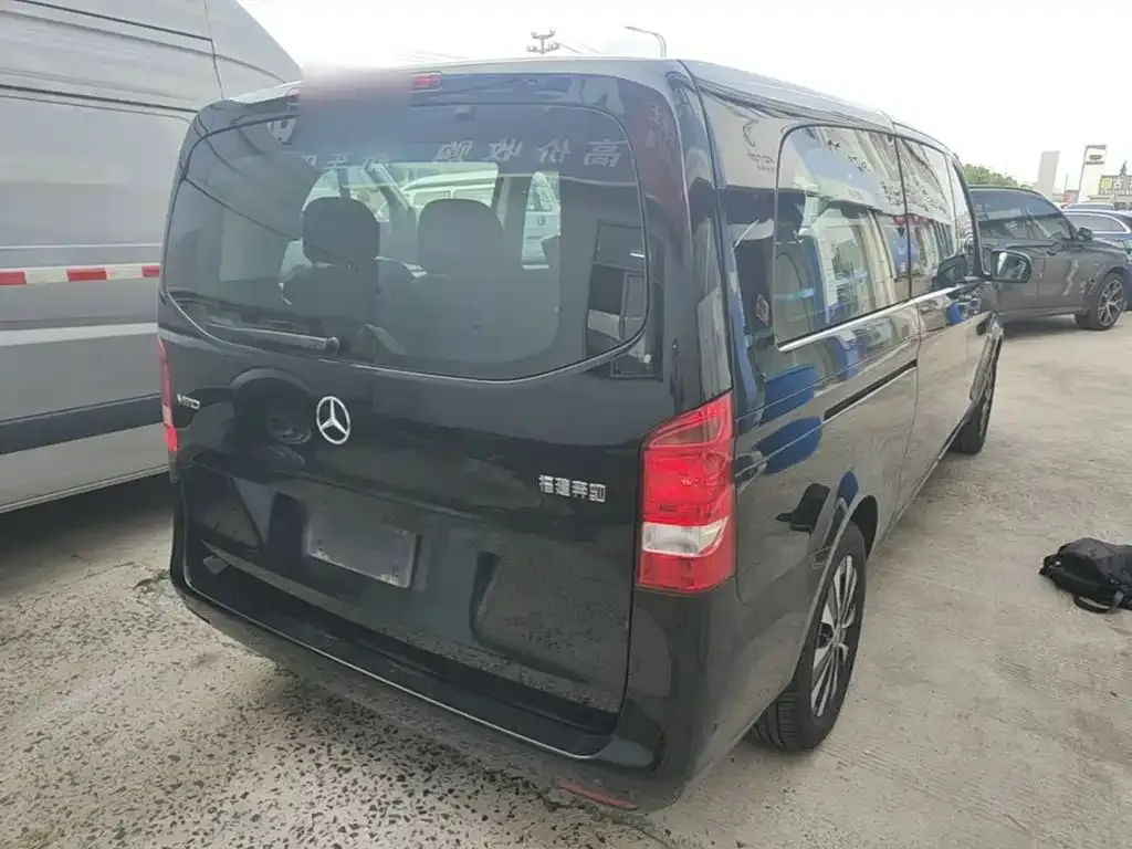 Mercedes-Benz Vito — фото 9