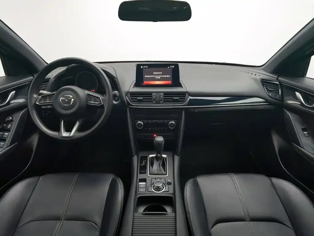 Mazda CX-4 — фото 9