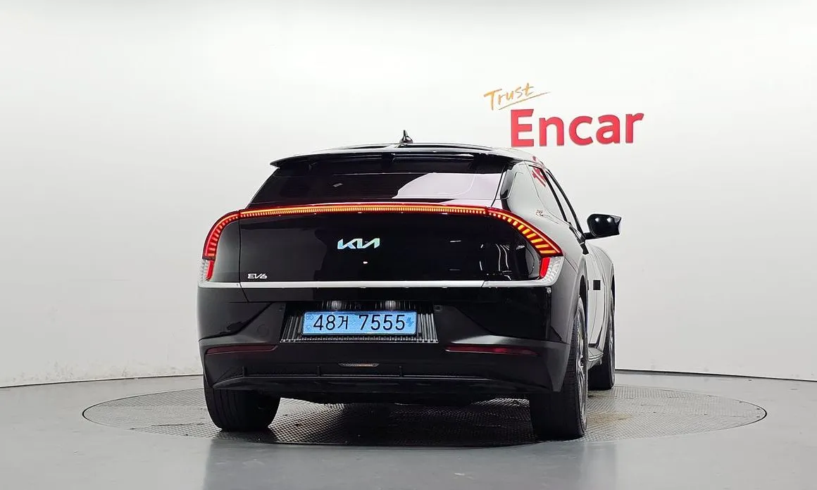 Kia EV6 — фото 5