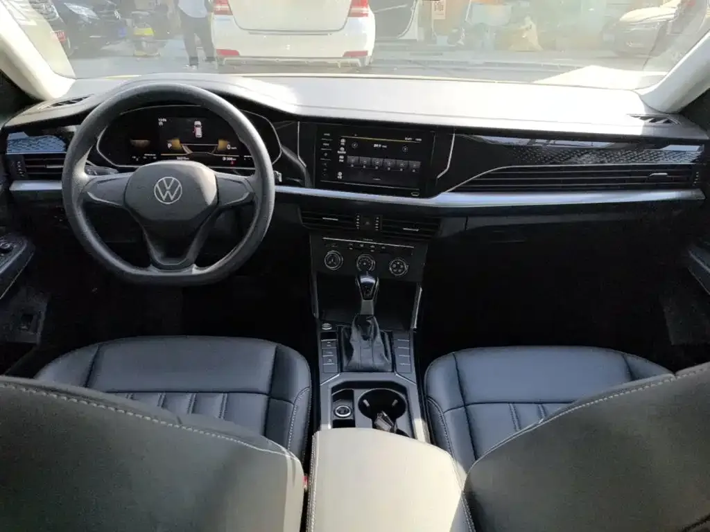 Volkswagen Passat — фото 4