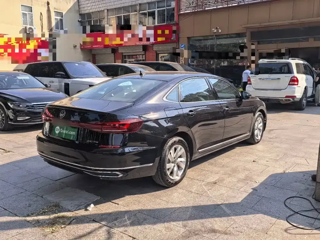 Volkswagen Passat — фото 3