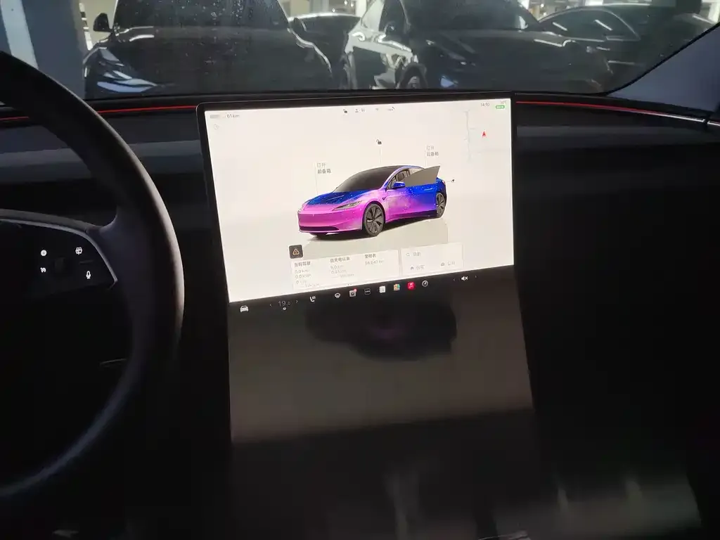 Tesla Model 3 — фото 10