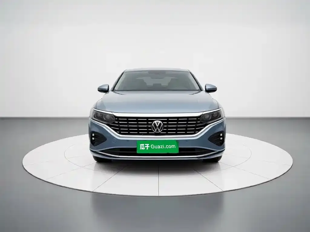 Volkswagen Passat — фото 6