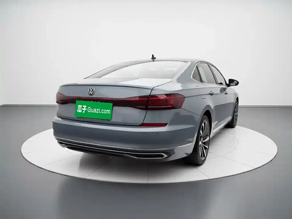 Volkswagen Passat — фото 2