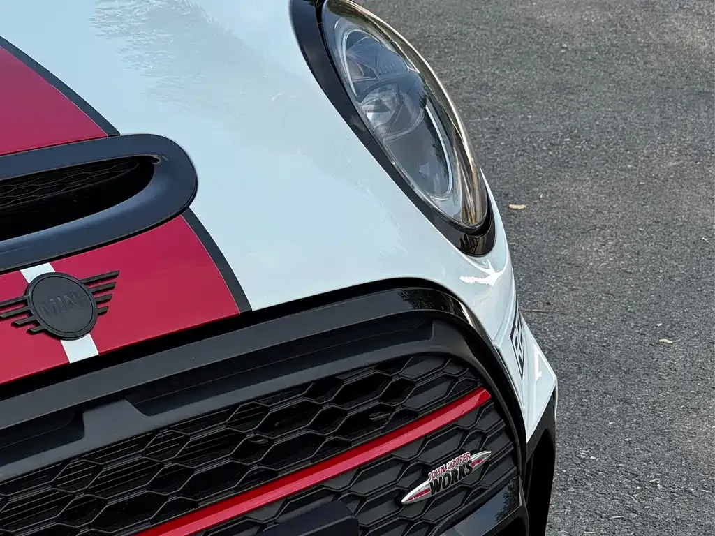 MINI JCW (John Cooper Works) — фото 5