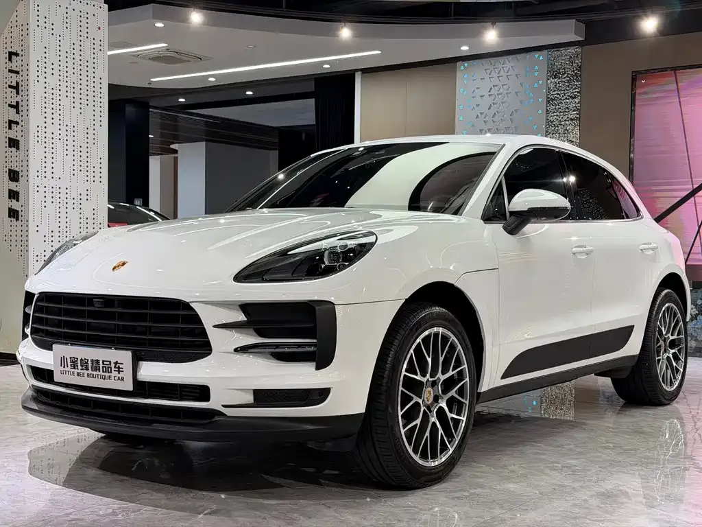 Porsche Macan — фото 1