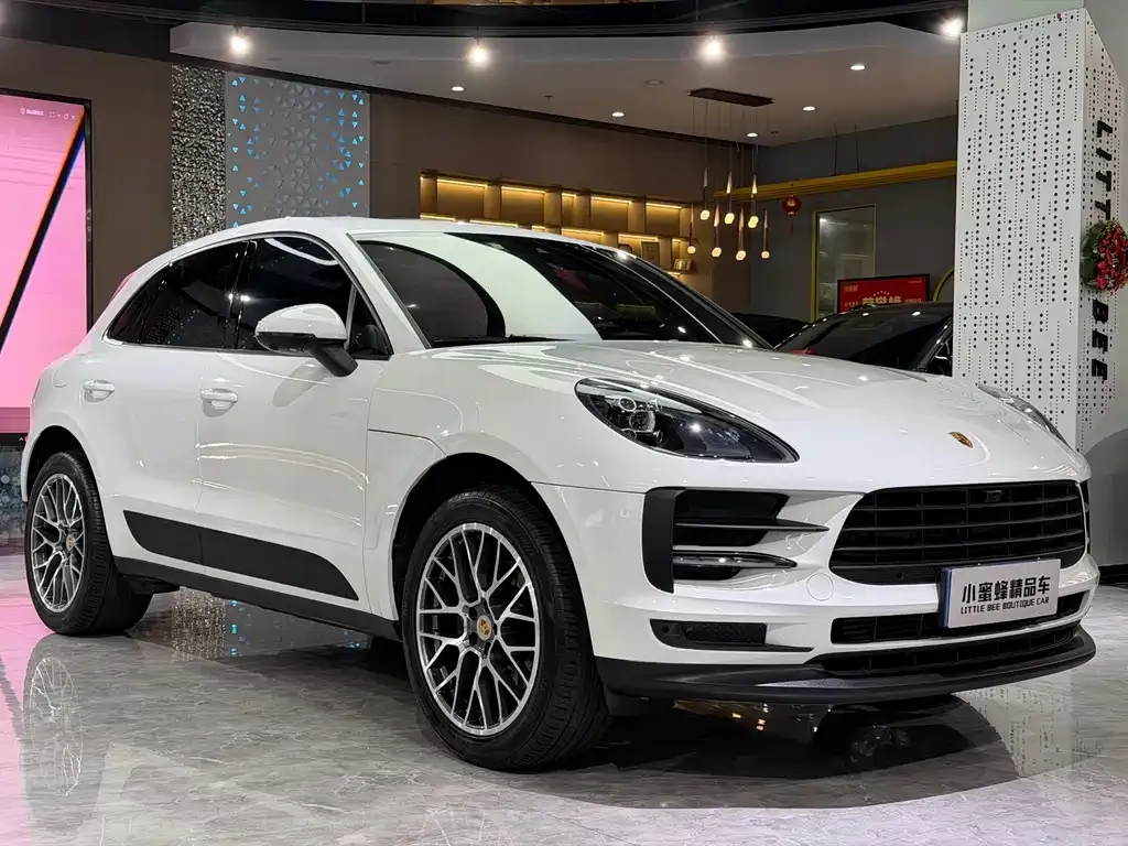 Porsche Macan — фото 10