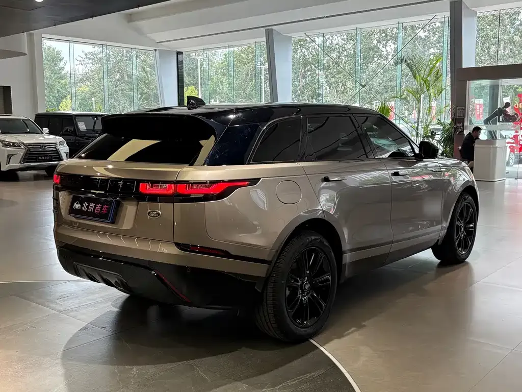 Land Rover Velar — фото 8