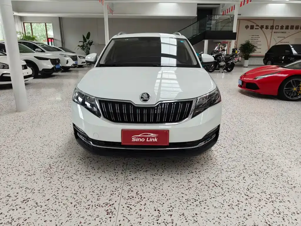 Skoda Kamiq — фото 5