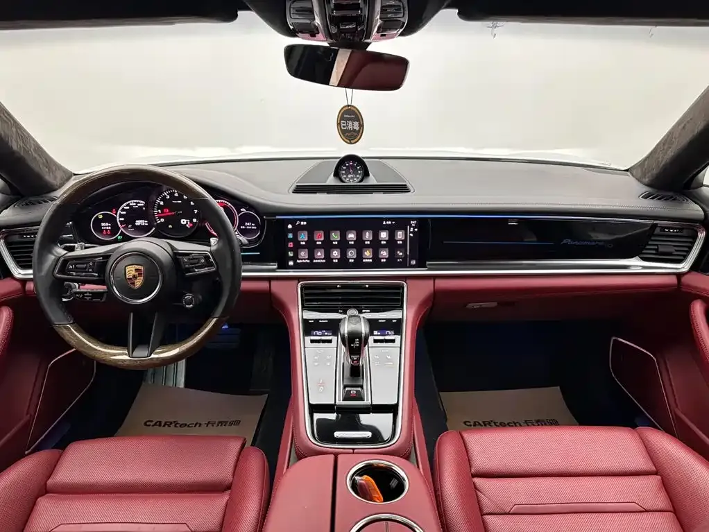 Porsche Panamera — фото 10
