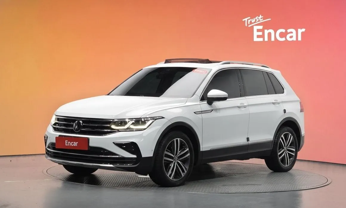 Volkswagen Tiguan — фото 1