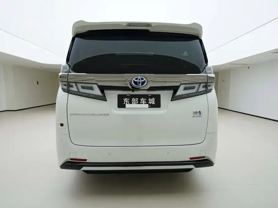 Toyota Vellfire — фото 8