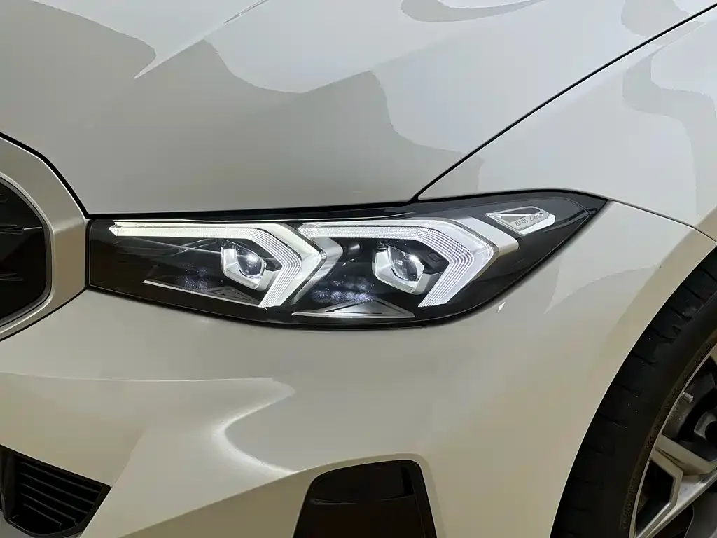 BMW i3 — фото 3