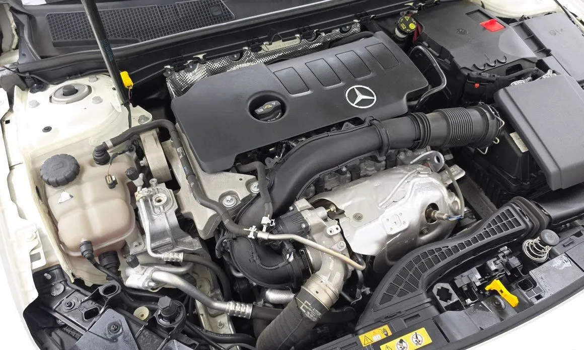 Mercedes-Benz A-Class — фото 10