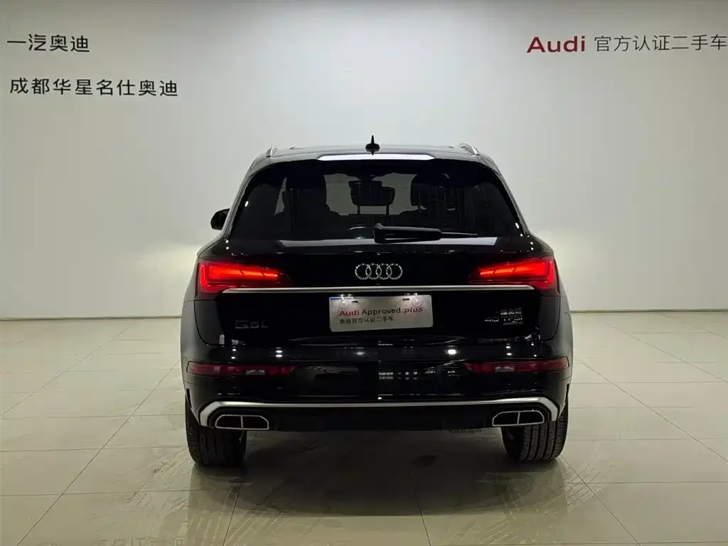 Audi Q5L — фото 2