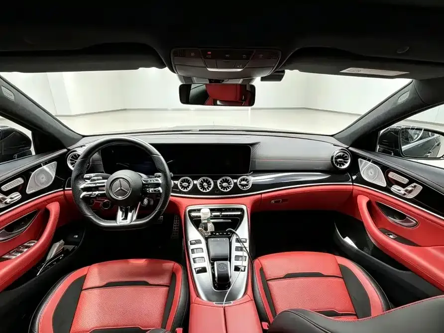 Mercedes-Benz AMG GT — фото 3