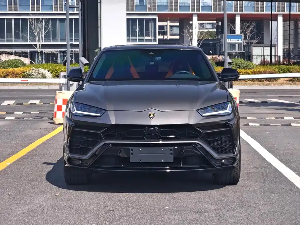 Lamborghini Urus — фото 7