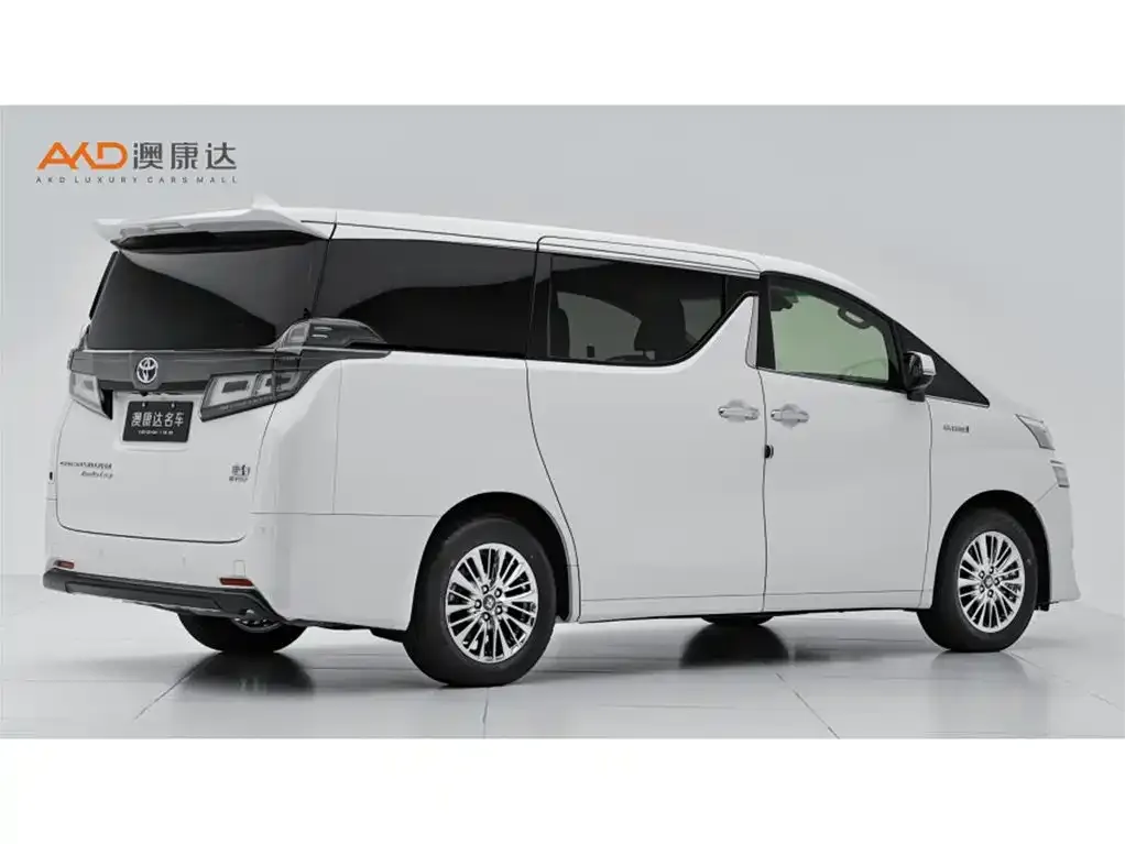 Toyota Vellfire — фото 9