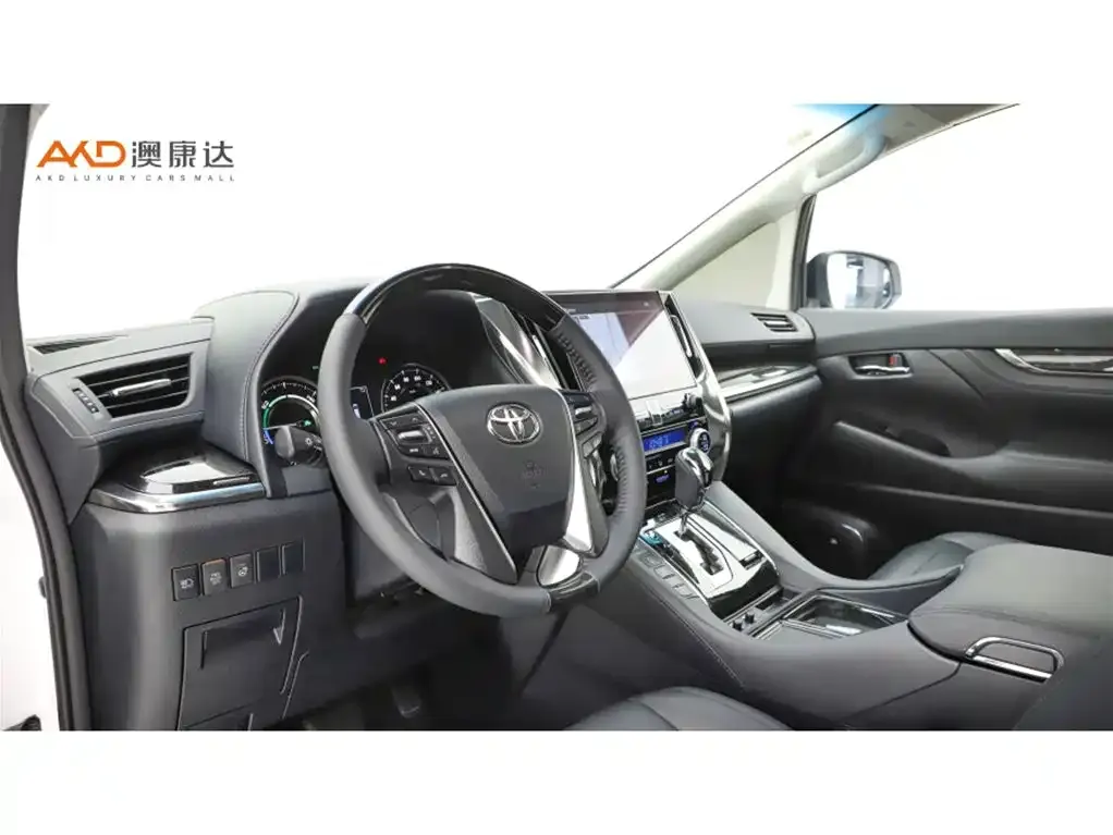 Toyota Vellfire — фото 3