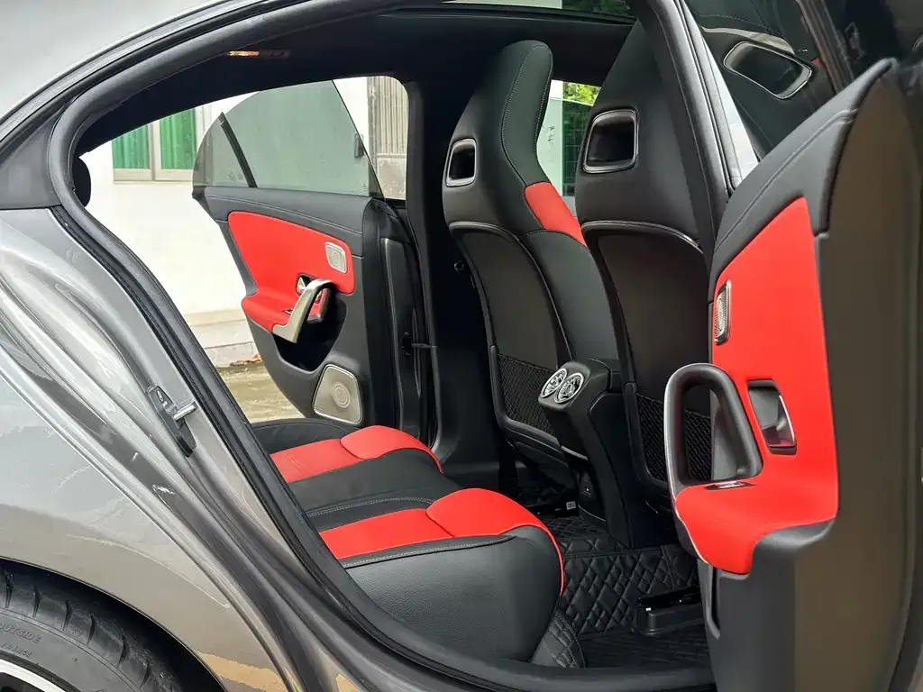 Mercedes-Benz CLA AMG — фото 2
