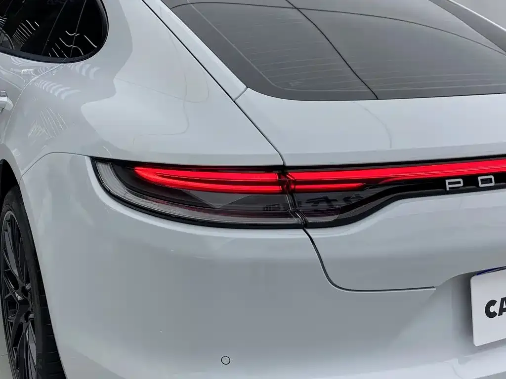 Porsche Panamera — фото 2