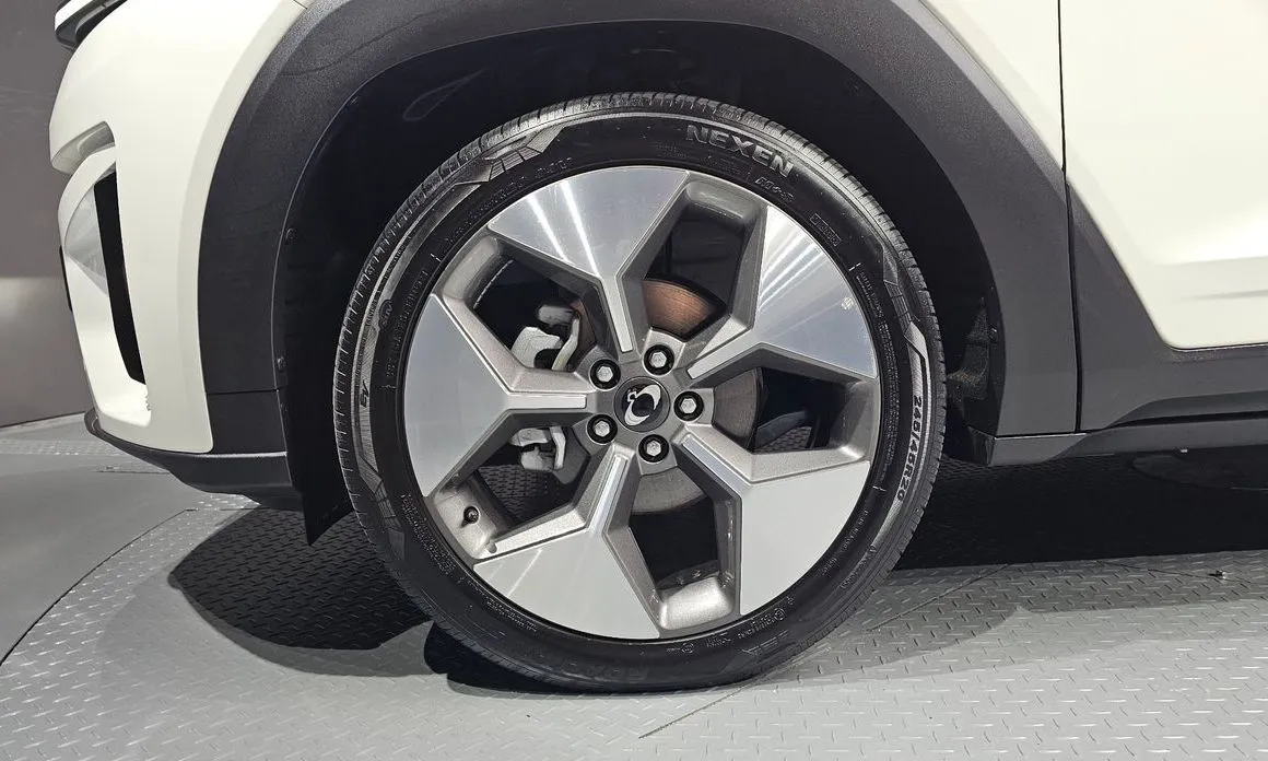 KG Mobility (Ssangyong) Torres — фото 10