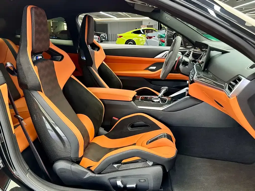 BMW M4 — фото 10