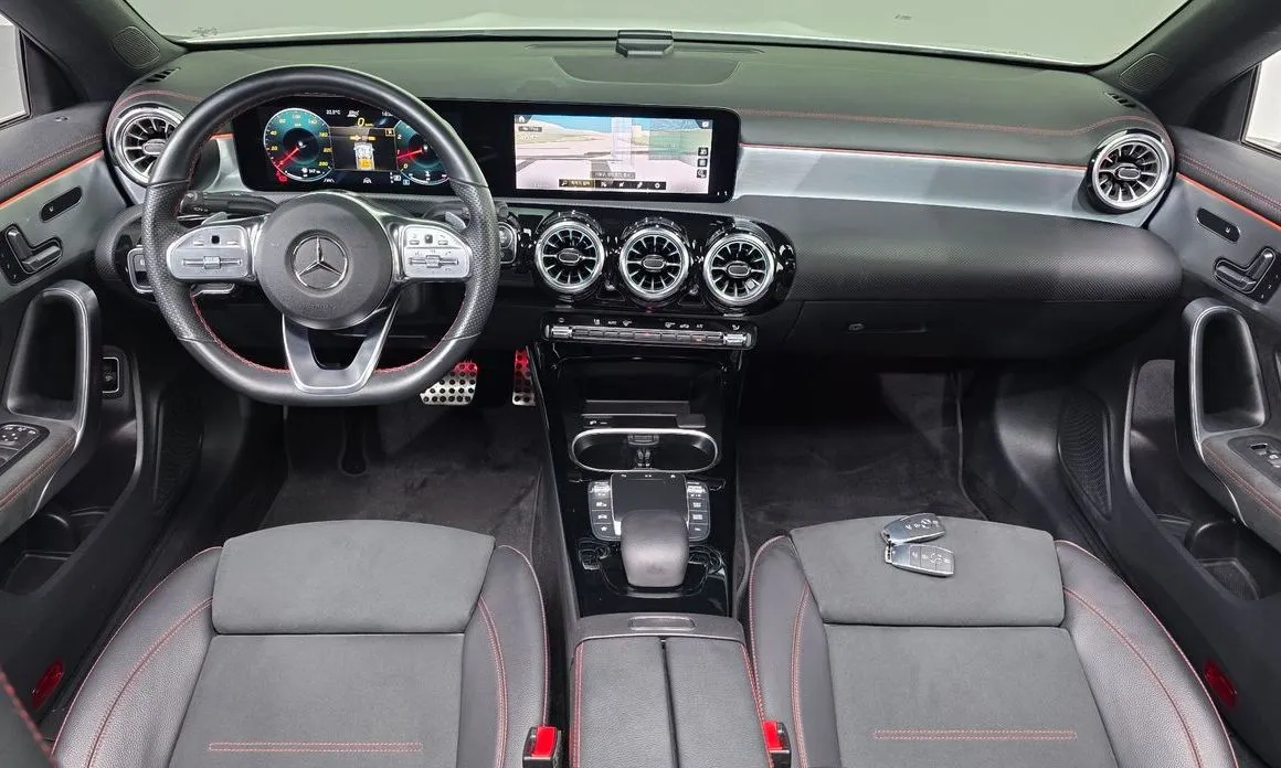 Mercedes-Benz CLA-Class — фото 10