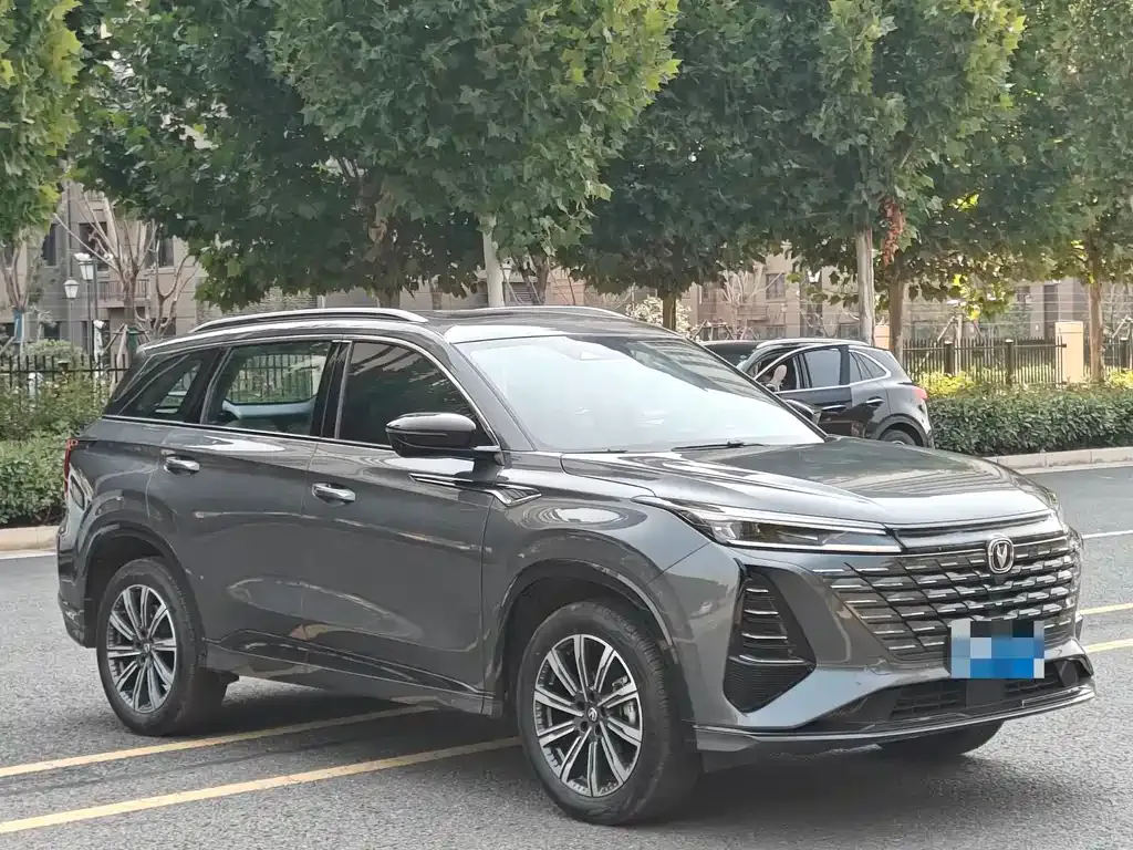 Changan CS75 PLUS — фото 9