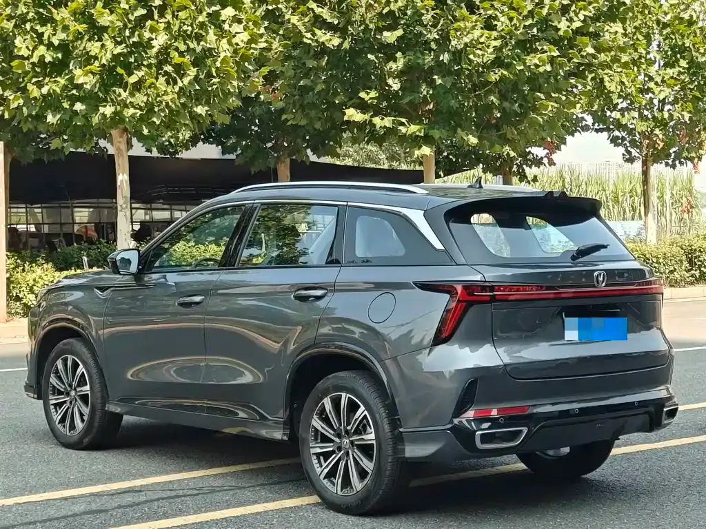 Changan CS75 PLUS — фото 7