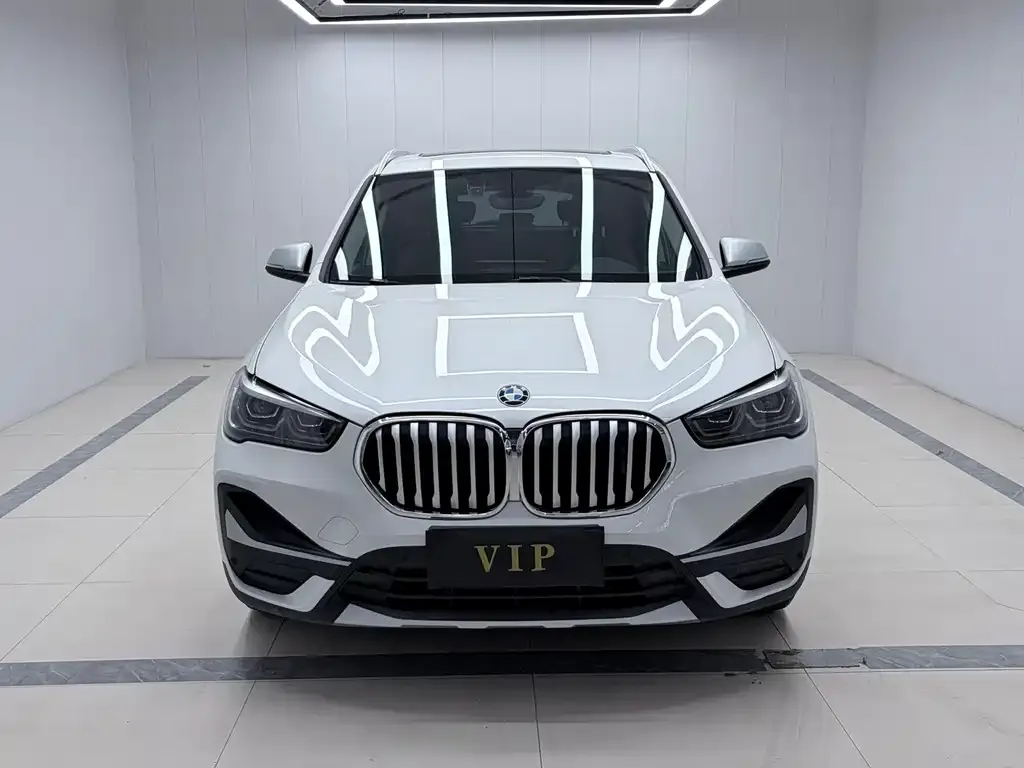 BMW X1 — фото 2