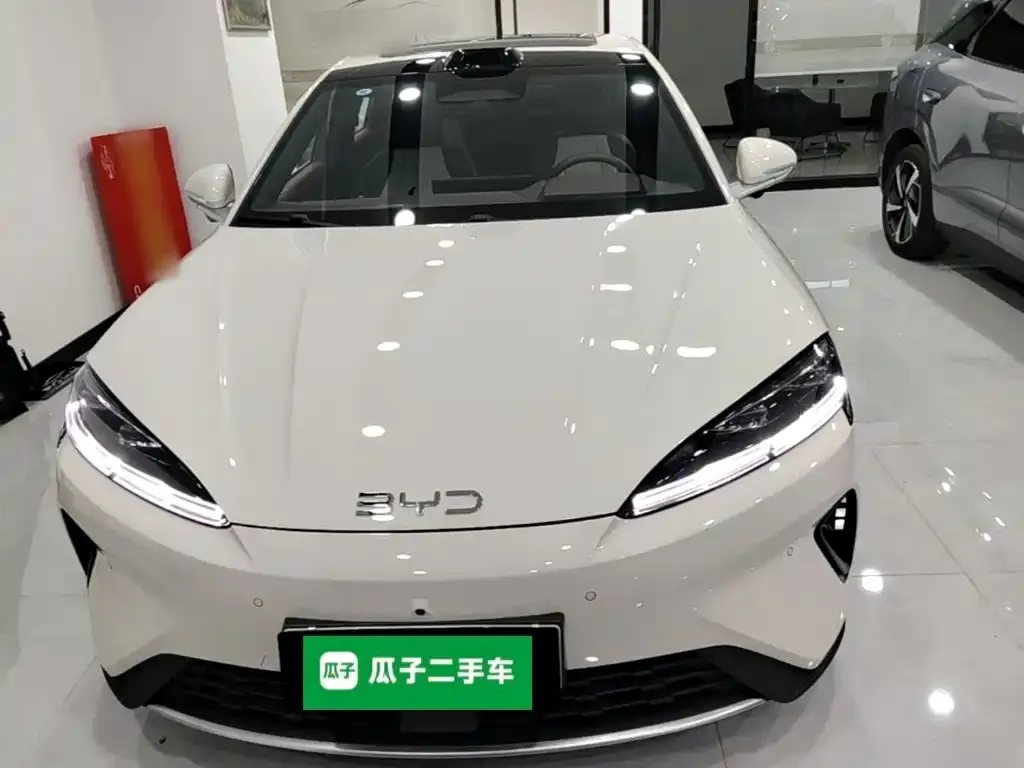 BYD Seal 07 DM-i — фото 6