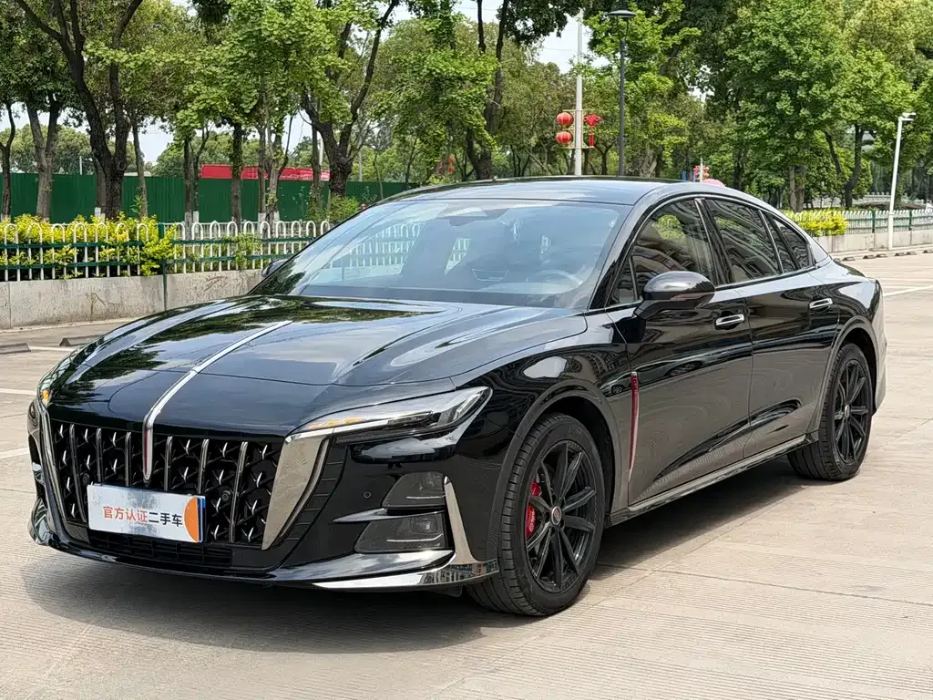 Hongqi H6 — фото 1
