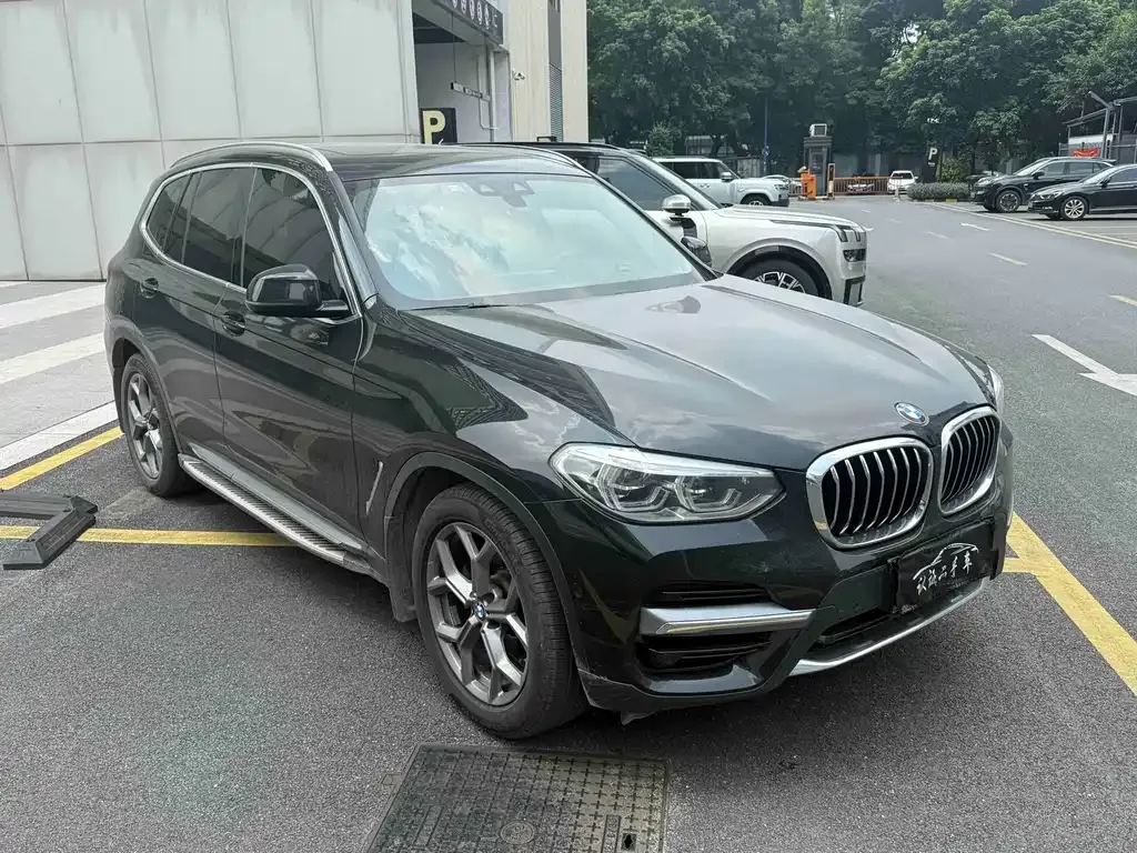 BMW X3 — фото 3